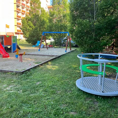 Vizparti Sas Appart hôtel 4*