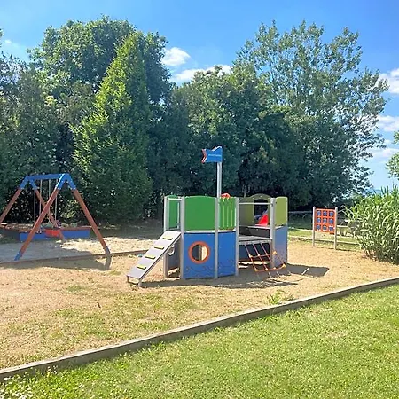 Vízparti Sas