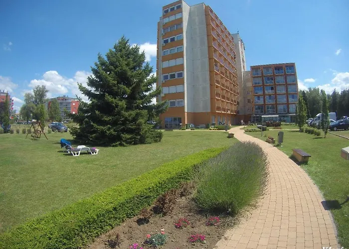 Vizparti Sas Aparthotel 4*
