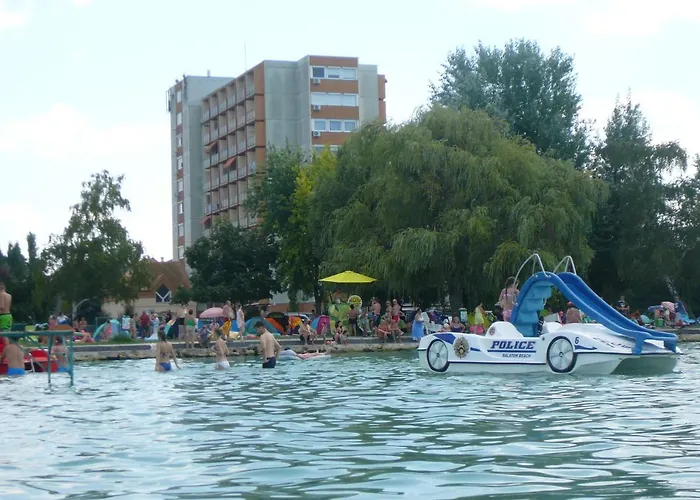 Vizparti Sas Hotel de apartamente Siófok