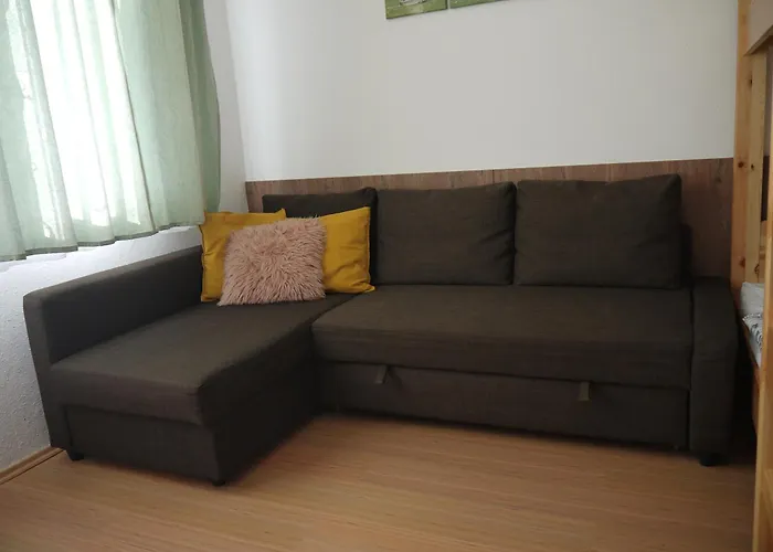 Vizparti Sas Aparthotel